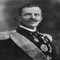 Victor Emmanuel III n. Kralj Italije, 1900-1946. Fotografija, C1915. Ispis plakata